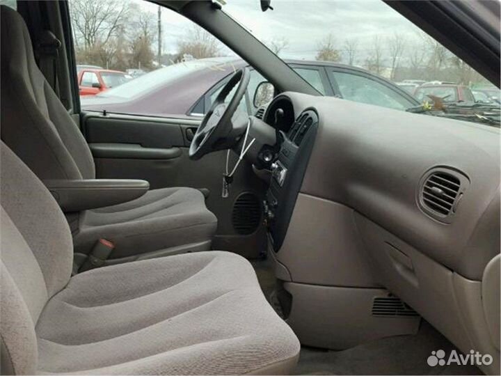 Разбор на запчасти Chrysler Voyager 2001-2007