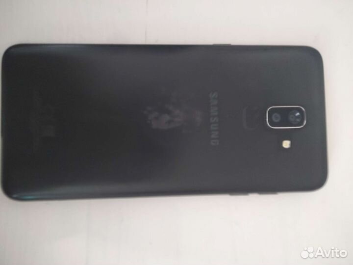 Samsung j8