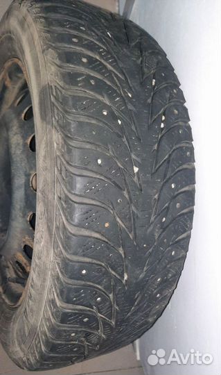 Yokohama ig35 Шины колеса на 16 зимние шипованые