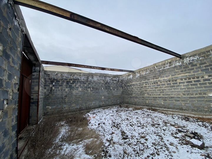 Гараж, > 30 м²