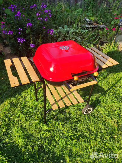 Гриль барбекю угольный новый