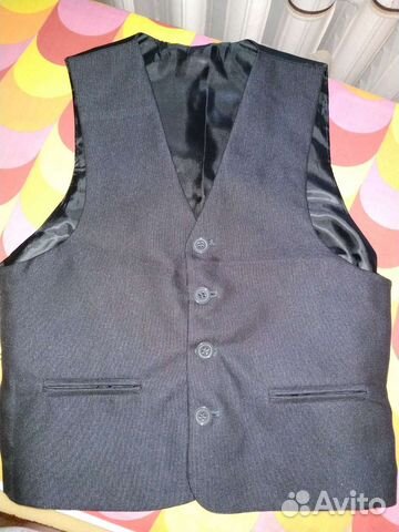 Жилет на мальчика 6-7 лет