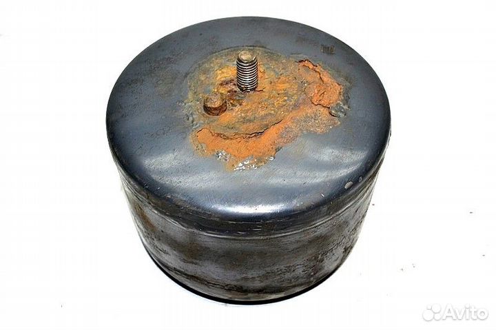 Стакан пневмобаллона ведущего моста, левый volvo F