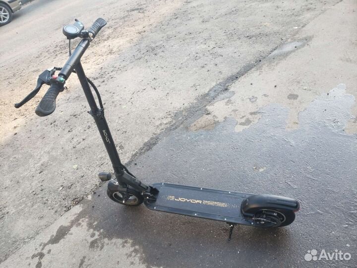 Электросамокат Joyor X1