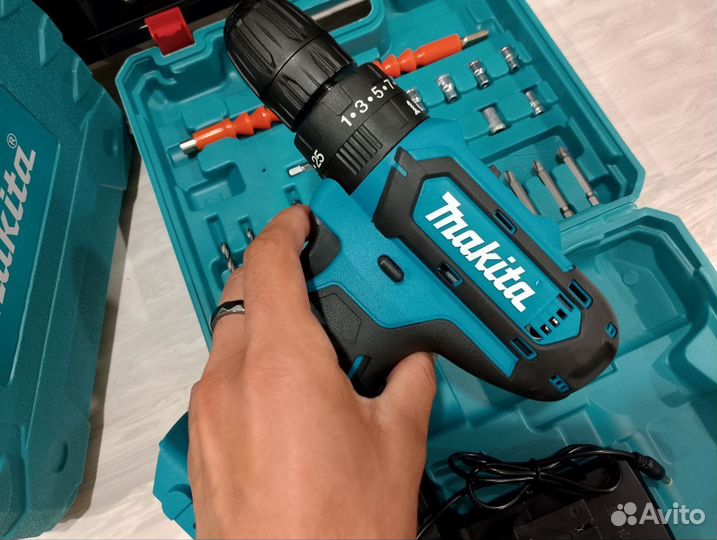 Дрель-Шуруповерт makita 18v новый, гарантия