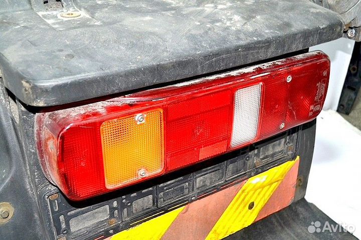 Крыло ведущего моста, заднее левое volvo FH (01.05