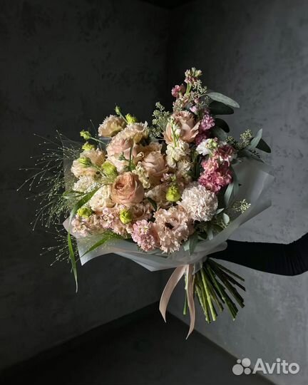 Доставка цветов и букетов