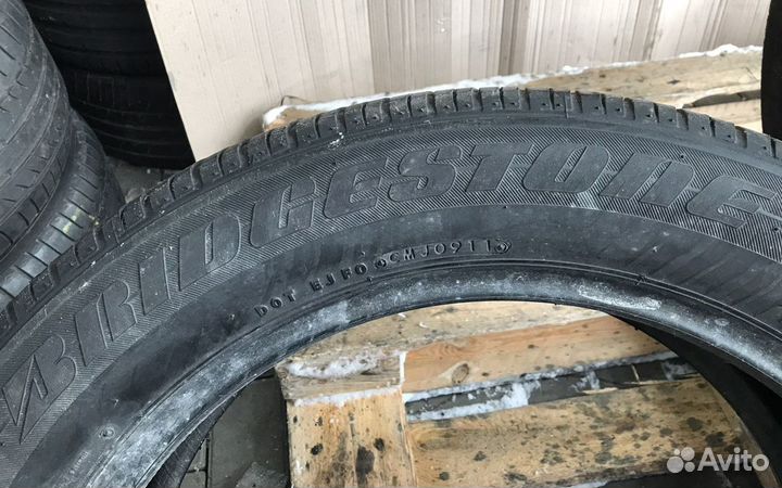 Bridgestone Dueler H/L 400 235/55 R19 101V