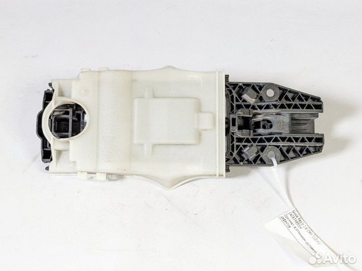 Ручка двери передняя правая Skoda Rapid 1.6 CWV