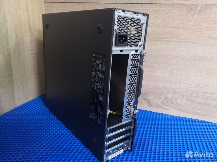 Компактный корпус для пк с блоком питания