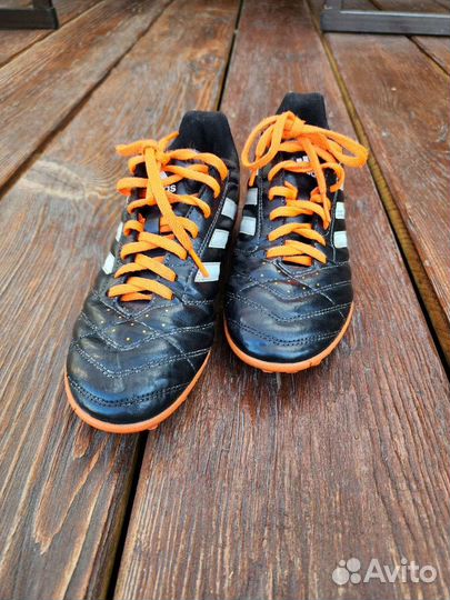 Бутсы сороконожки adidas