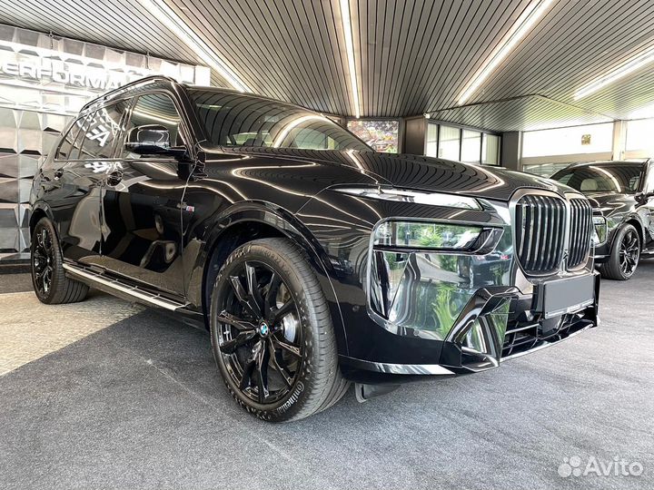 BMW X7 3.0 AT, 2022, 25 км