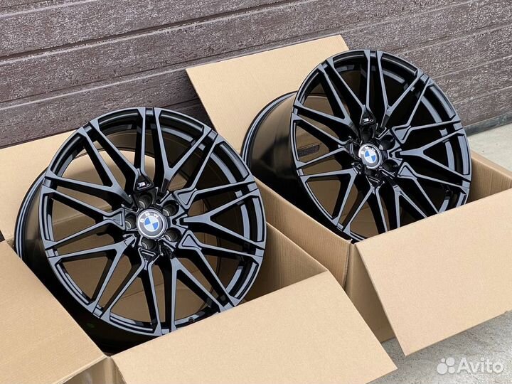 Литые Диски BMW R21 5*112 818 Style Black