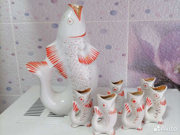 Статуэтка фарфор