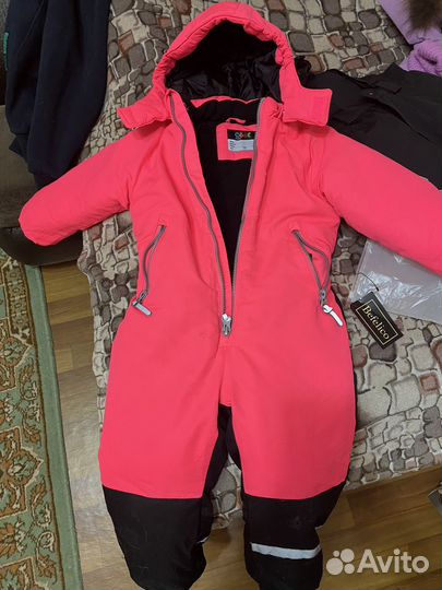 Зимний комбинезон для девочки