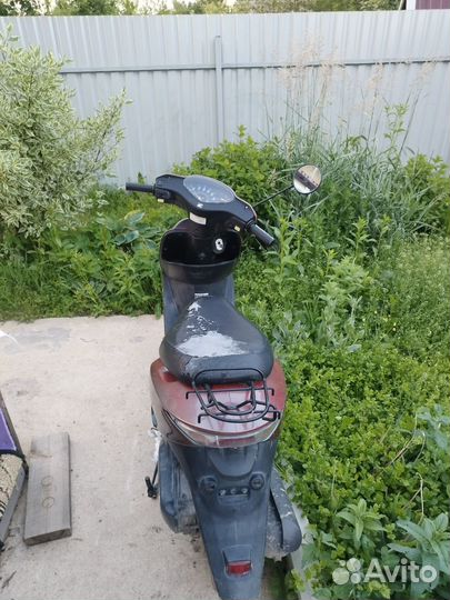 Скутер Honda dio