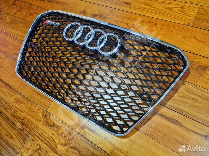 Решетка радиатора Audi RS5 (B8) Facelift