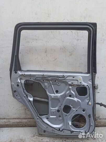 Дверь задняя левая