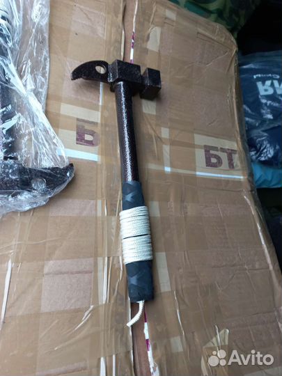 Молоток скальный