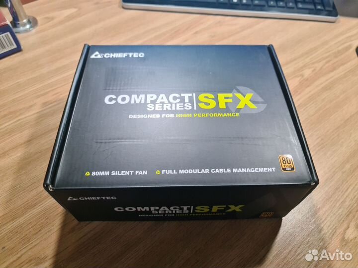 Блок питания chieftec CSN-650C 650 вт SFX Gold