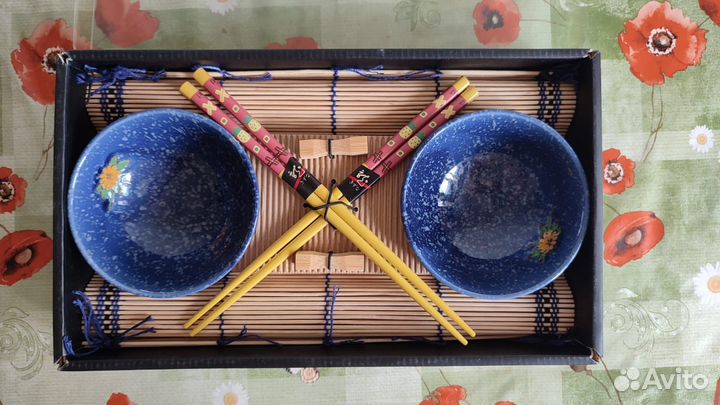 Обеденный японский набор