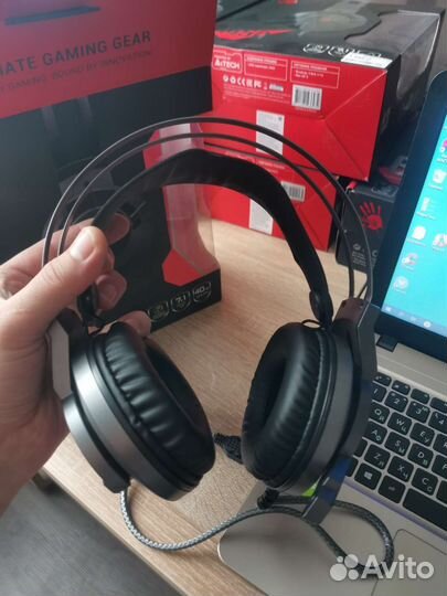 Bloody G437