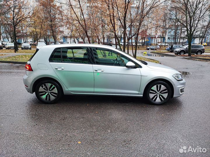 Volkswagen Golf 136 л.с. AT, 2019, 30 000 км