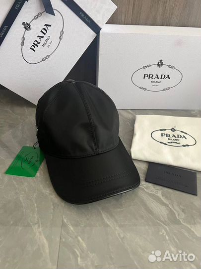 Кепка Prada