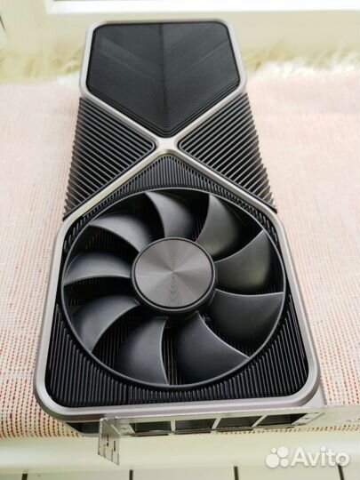 Nvidia GeForce RTX 3090 Founders Edition 24G
