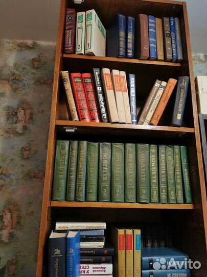 Книги разные, много разных жанров читать описание