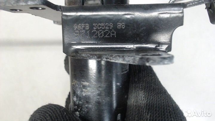 Колонка рулевая Mazda 121, 1996