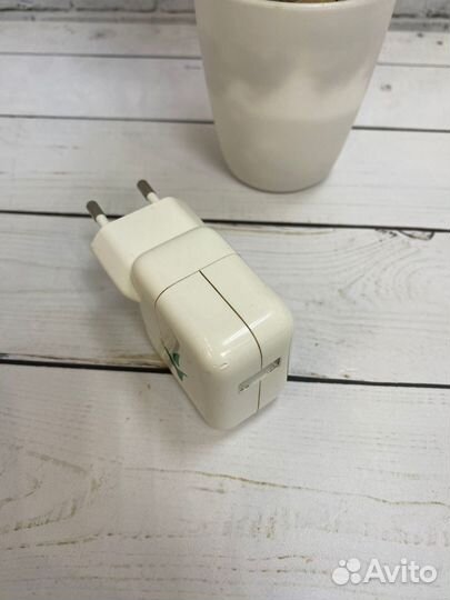 Блок питания Apple 12W USB A1401 5.2V 2.4А