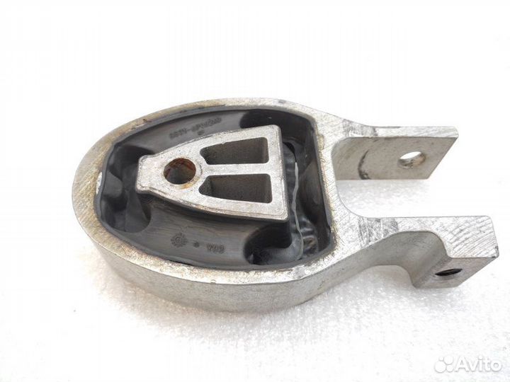 Опора кпп Volvo S80 2 поколение рест 1.6T 2012