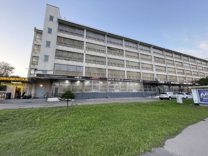 Автосервис, шоу-рум, мастерская 77,5 м²