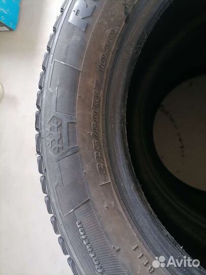 Roadstone Winguard Ice 225/60 R17