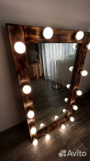 Гримерное зеркало