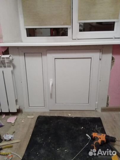 Окно/ холодильник под окном