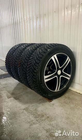 Michelin X-Ice North 4 205/55 R16 94T