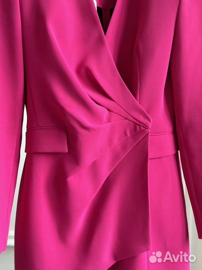 Платье Zara М