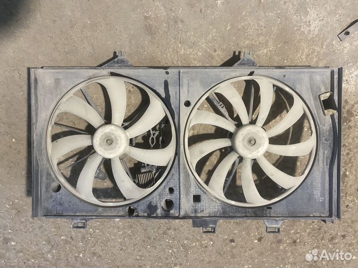 Вентилятор охлаждения радиатора