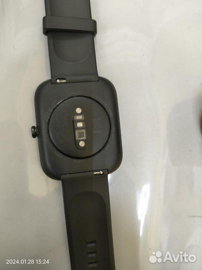 Умные часы Amazfit Bip 3