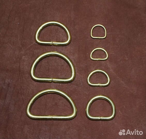 Пряжка для ремня D-образная