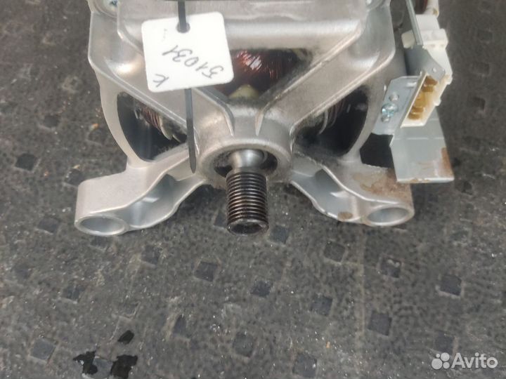 Мотор стиральной машины Indesit 160032972.00