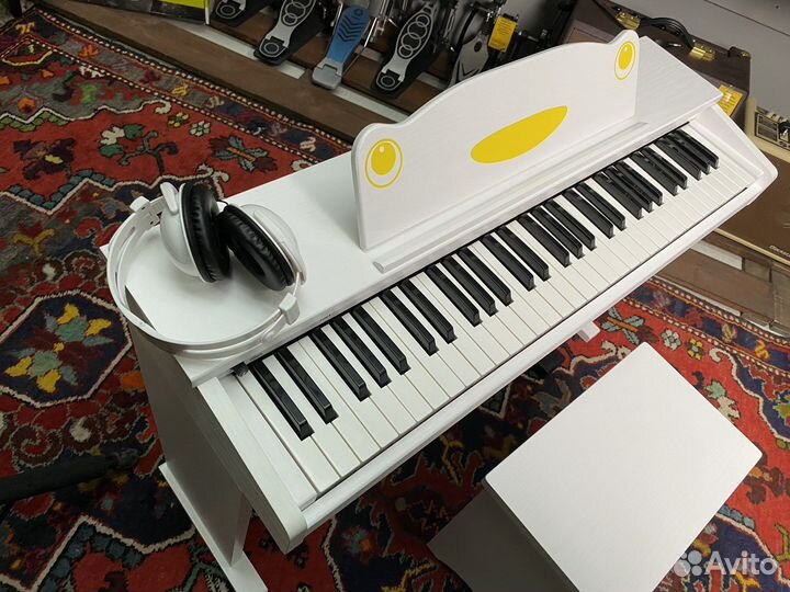 Цифровое пианино