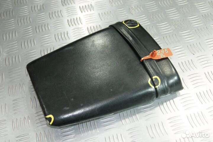 Сидение заднее Suzuki GSX-R400R