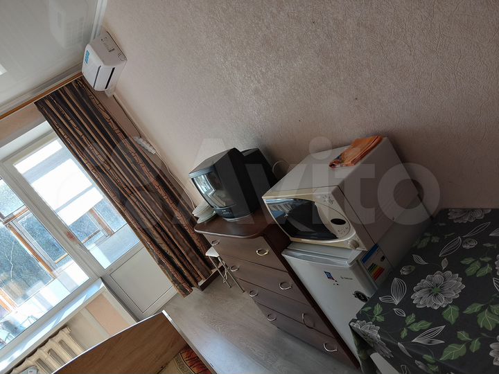 Комната 12 м² в 5-к., 3/5 эт.