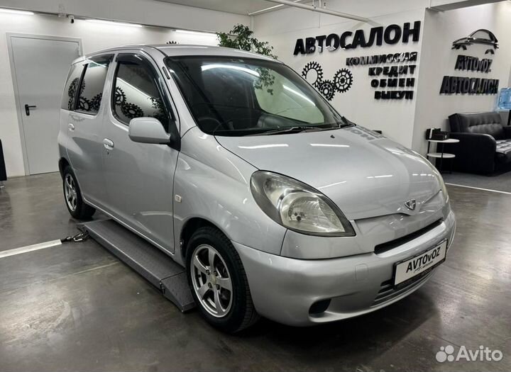 Toyota Funcargo 1.3 AT, 2000, 405 000 км