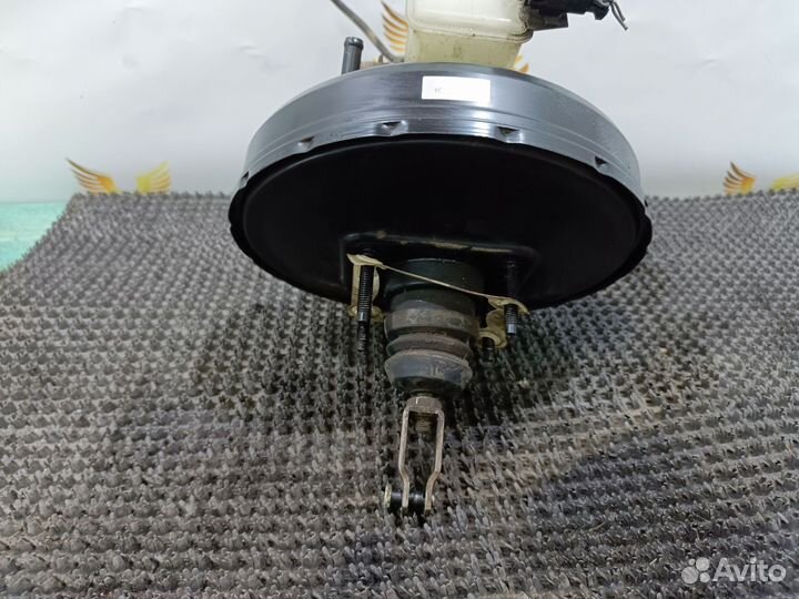 Вакуумный усилитель тормозов Mazda familia