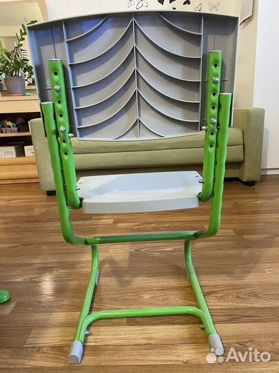 Растущая парта и стул деми б/у