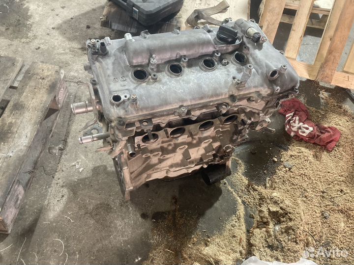 Двигатель 1zr на запчасти